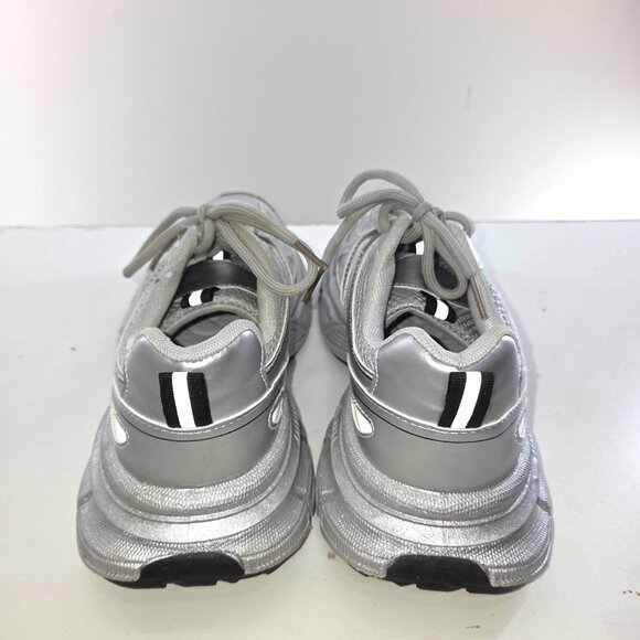 Madden Girl Women's Fashion Laceup Sneakers Silver Size 9.5 - Picture 4 of 8